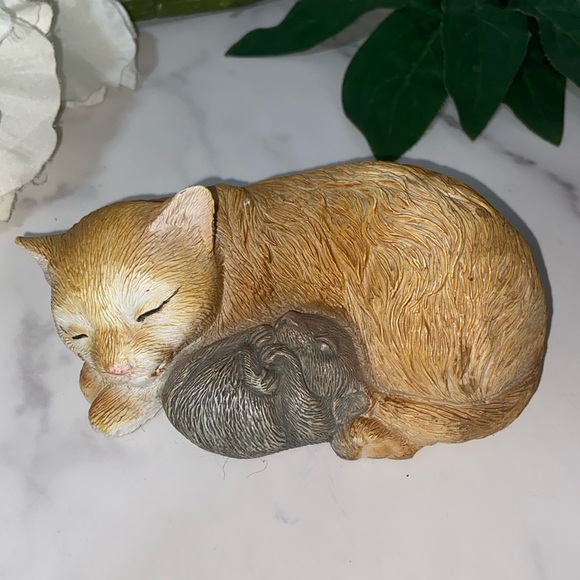 Vintage Cat Figurine Ginger Kitty Gray Mouse Hand Painted Resin Statue Cat Mouse - Picture 3 of 14